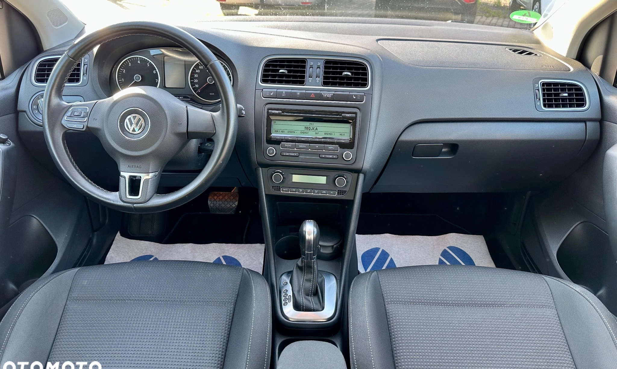 Volkswagen Polo cena 29900 przebieg: 99890, rok produkcji 2010 z Korsze małe 254